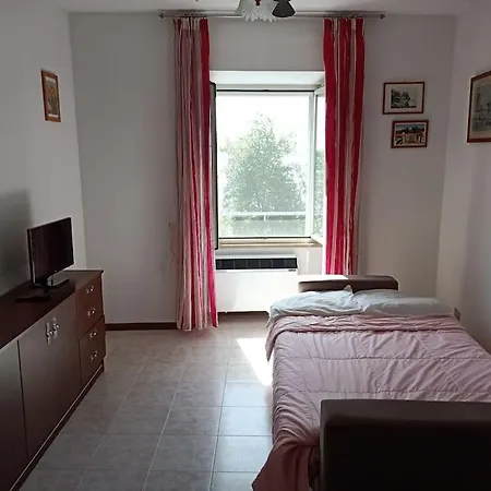 Il Borgo Antico * Monte del Lago