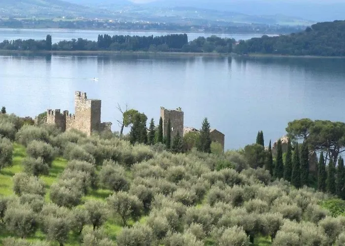 Il Borgo Antico Casa de Férias Monte del Lago